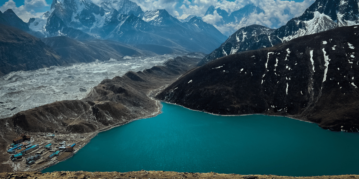 Gokyo and Cholatse Image